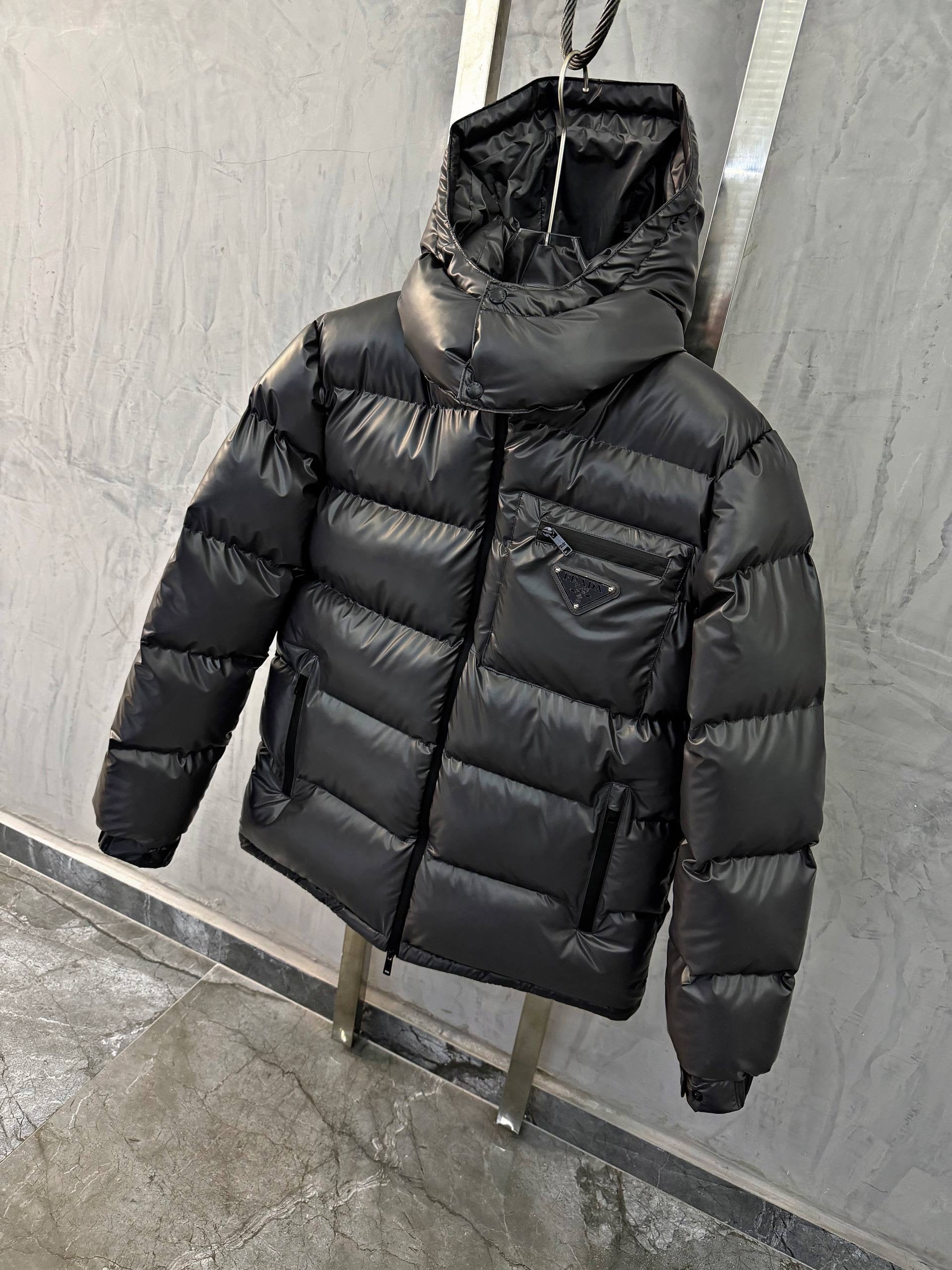 Puffer Jacket with Goose Feathers