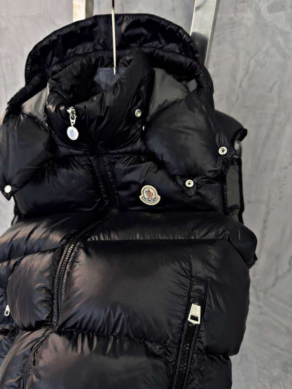Black Maya Vest