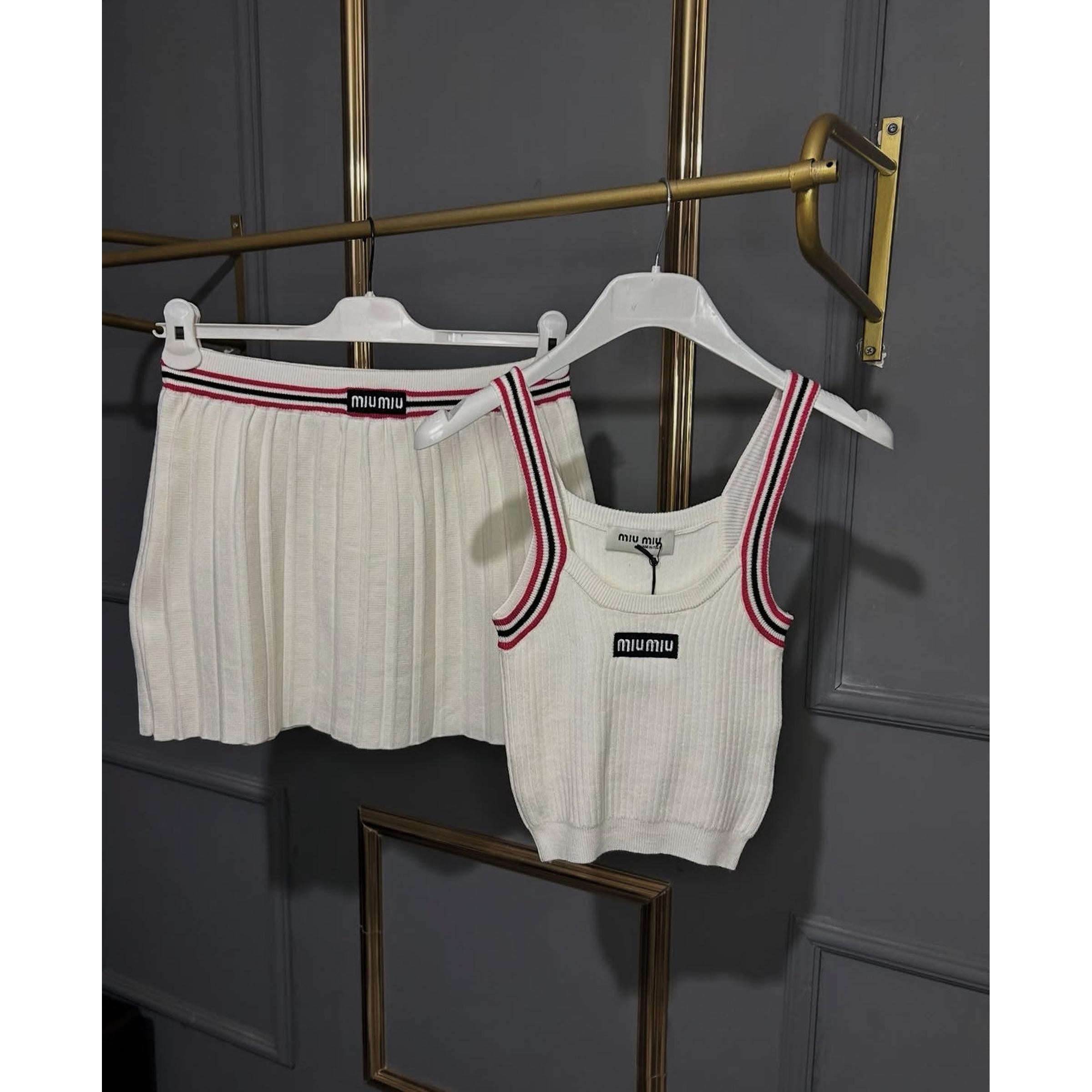 Women Knitted Set in 3 Colors