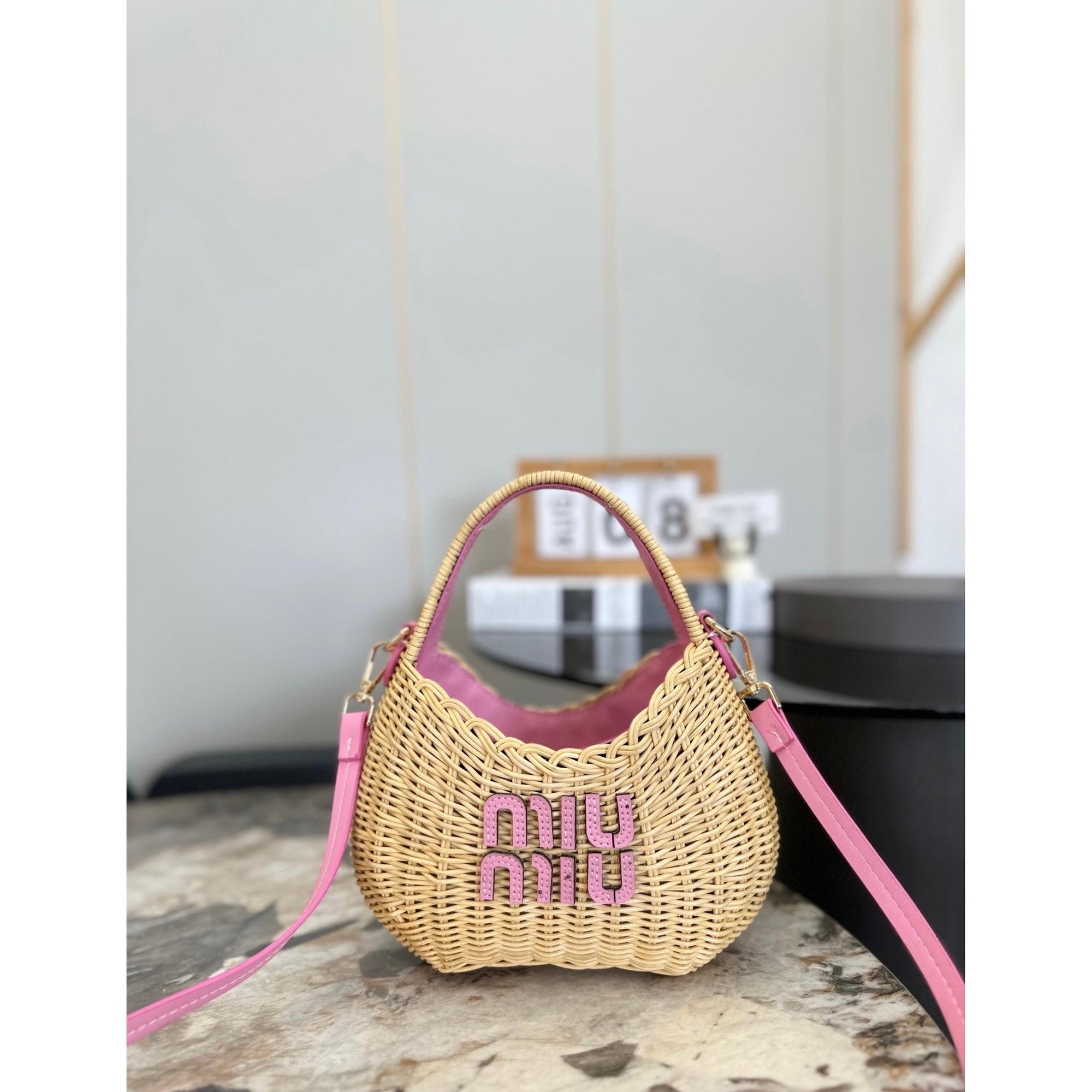 Women Straw Mini Bag with Pink