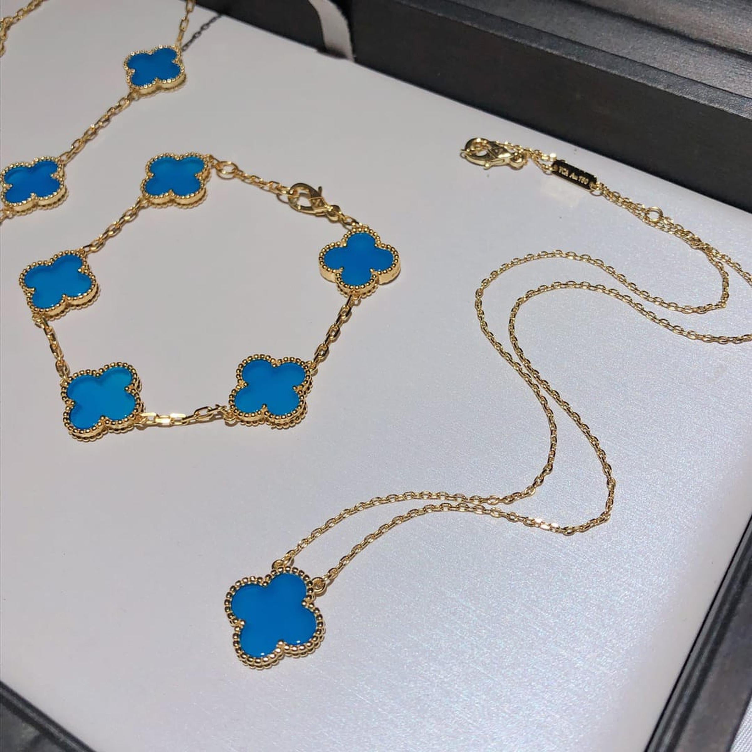 Gold Jewellery Gift Set (Box and Bag included)