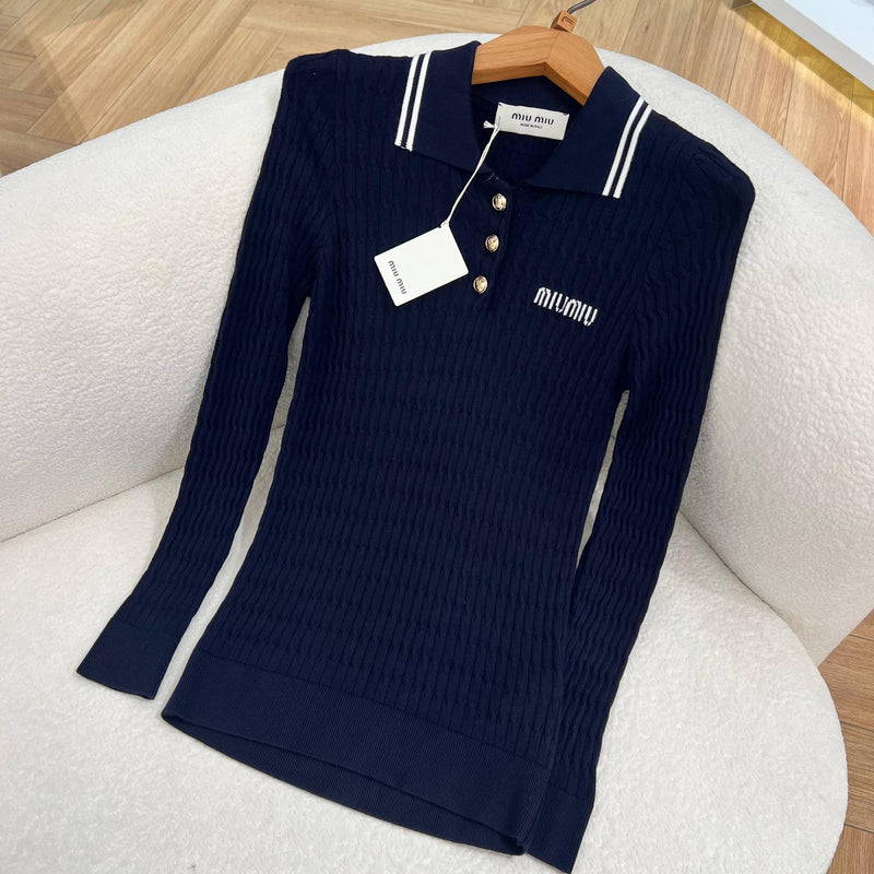 Women Knitted Blouse in 2 Colors