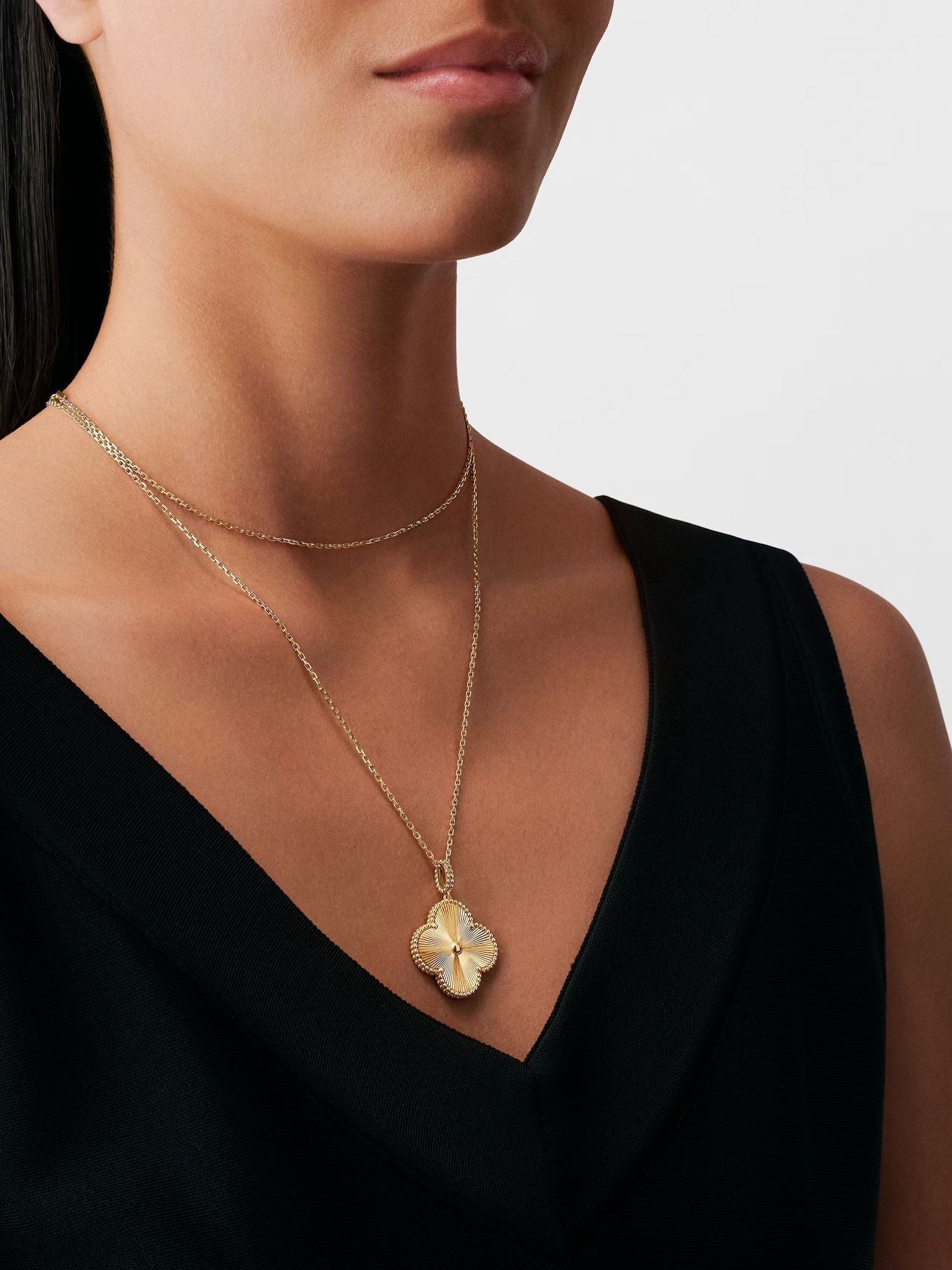 Gold Clever Necklace