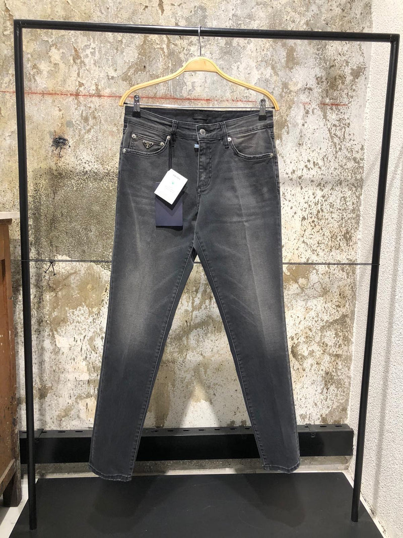 Black Jeans