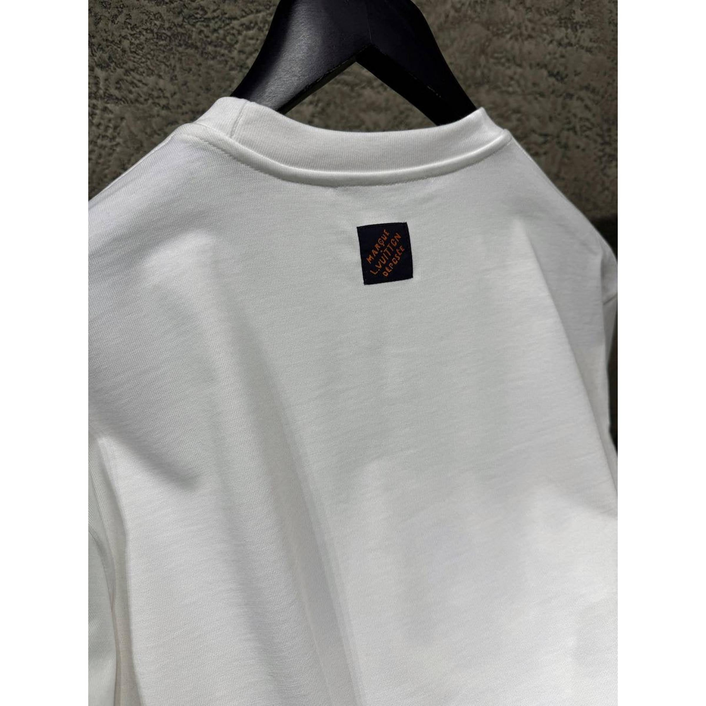 White Oversized T-shirt