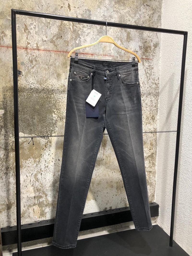 Black Jeans