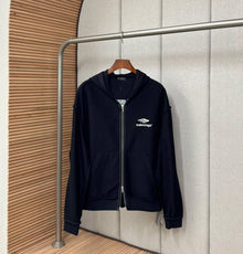 Black Zipper Sweatshirt
