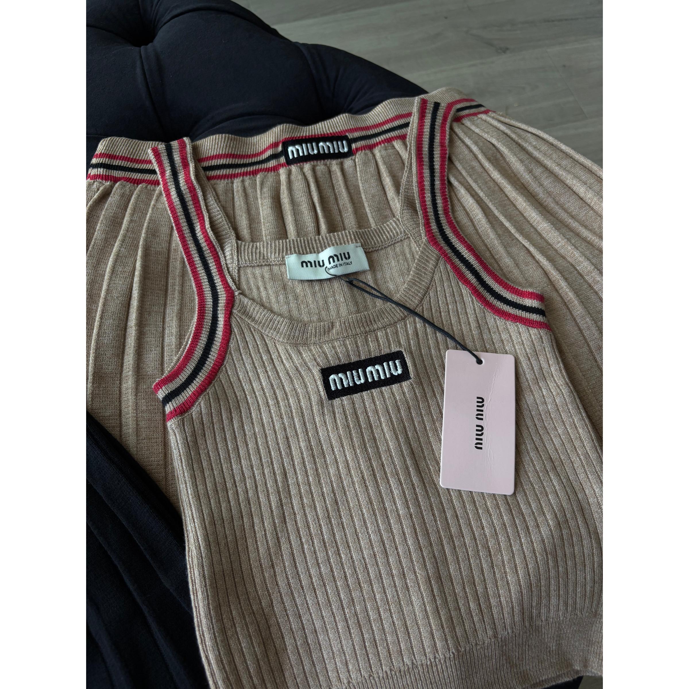Women Knitted Set in 3 Colors